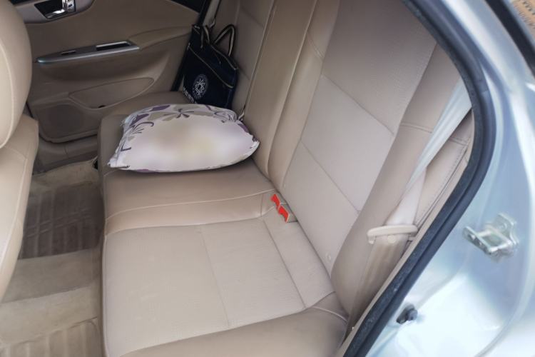 Used Buick Excelle 2013 1.5L Manual Classic Model Left Rear Seat