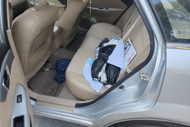 Used Buick Excelle 2013 1.5L Automatic Classic Model Left Rear Seat