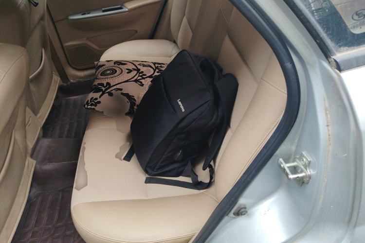 Used Buick Excelle 2013 1.5L Automatic Classic Model Left Rear Seat