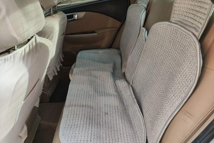 Used Buick Excelle 2013 1.5L Manual Luxury Model Left Rear Seat