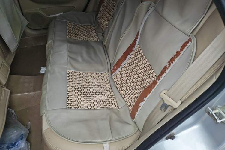 Used Buick Excelle 2013 1.5L Manual Classic Model Left Rear Seat