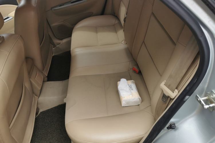 Used Buick Excelle 2013 1.5L Automatic Classic Model Left Rear Seat