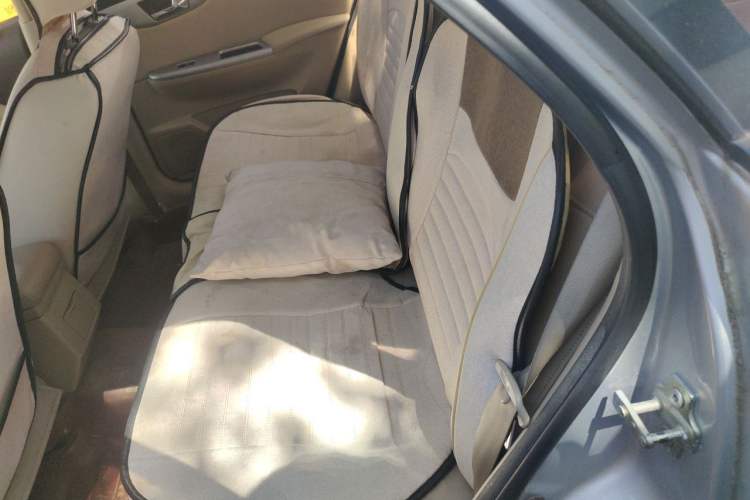 Used Buick Excelle 2013 1.5L Manual Classic Model Left Rear Seat