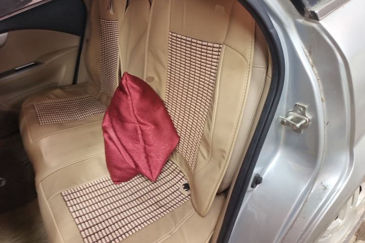 Used Buick Excelle 2013 1.5L Automatic Classic Model Left Rear Seat