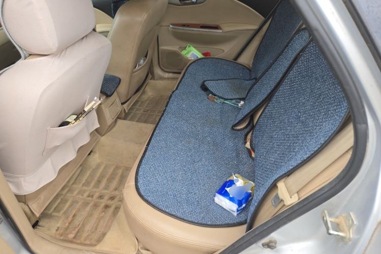 Used Buick Excelle 2013 1.5L Manual Luxury Model Left Rear Seat