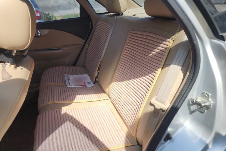 Used Buick Excelle 2013 1.5L Automatic Classic Model Left Rear Seat