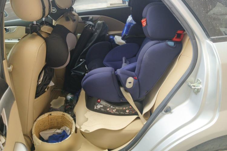 Used Buick Excelle 2013 1.5L Automatic Classic Model Left Rear Seat
