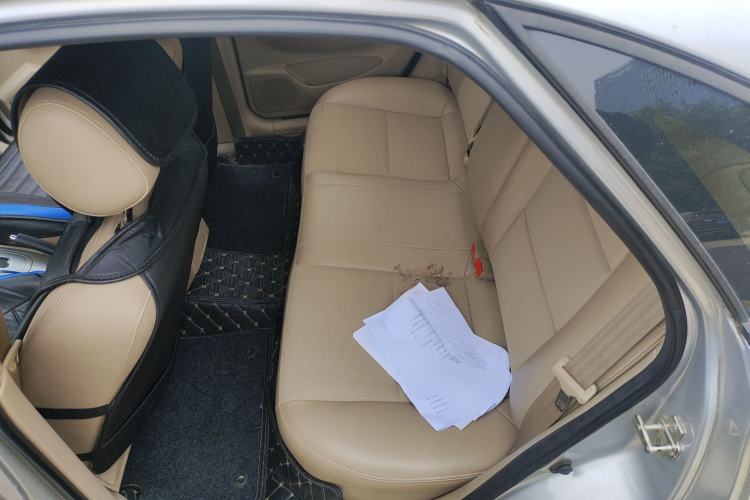 Used Buick Excelle 2013 1.5L Automatic Classic Model Left Rear Seat