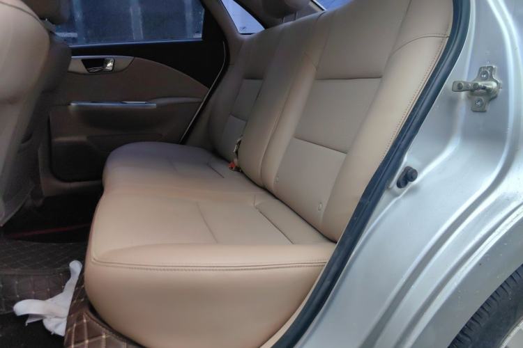 Used Buick Excelle 2013 1.5L Automatic Classic Model Left Rear Seat