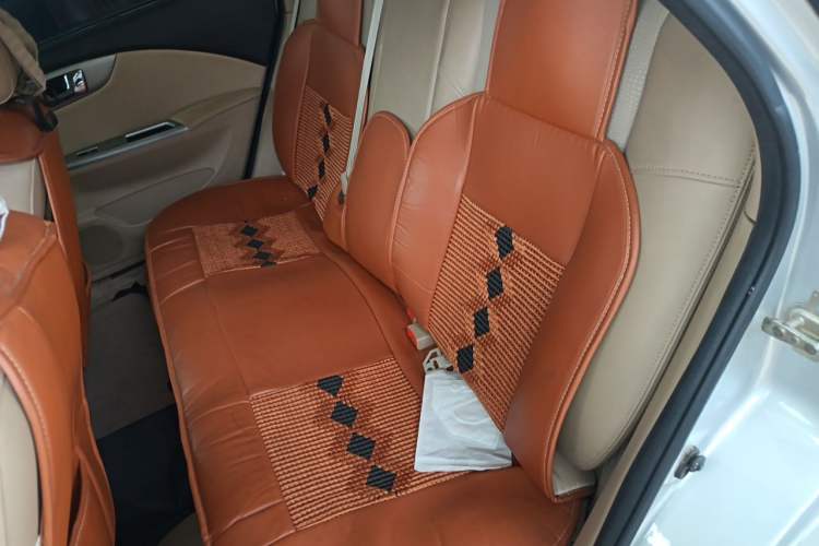 Used Buick Excelle 2013 1.5L Manual Classic Model Left Rear Seat
