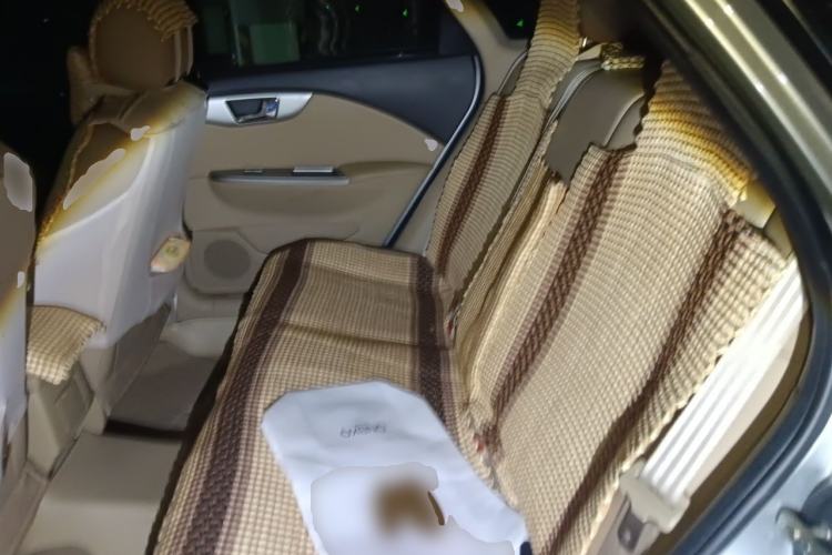 Used Buick Excelle 2013 1.5L Manual Classic Model Left Rear Seat