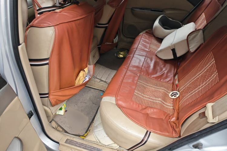 Used Buick Excelle 2013 1.5L Automatic Classic Model Left Rear Seat