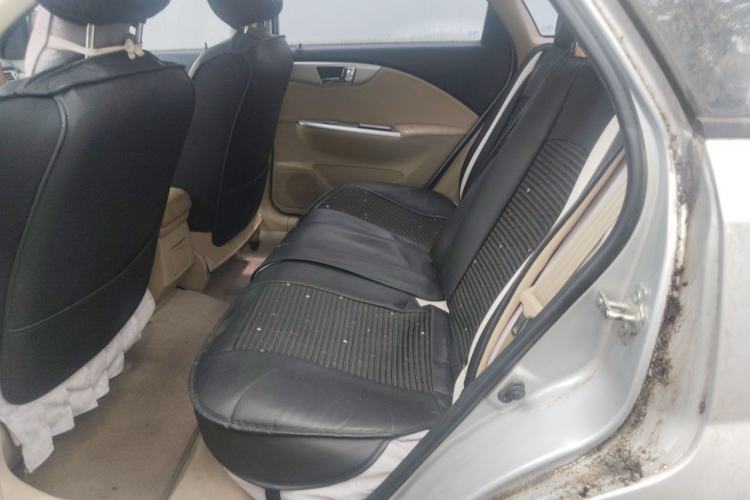 Used Buick Excelle 2013 1.5L Automatic Classic Model Left Rear Seat