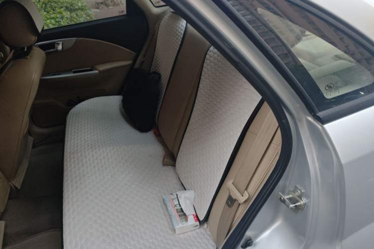 Used Buick Excelle 2013 1.5L Automatic Classic Model Left Rear Seat