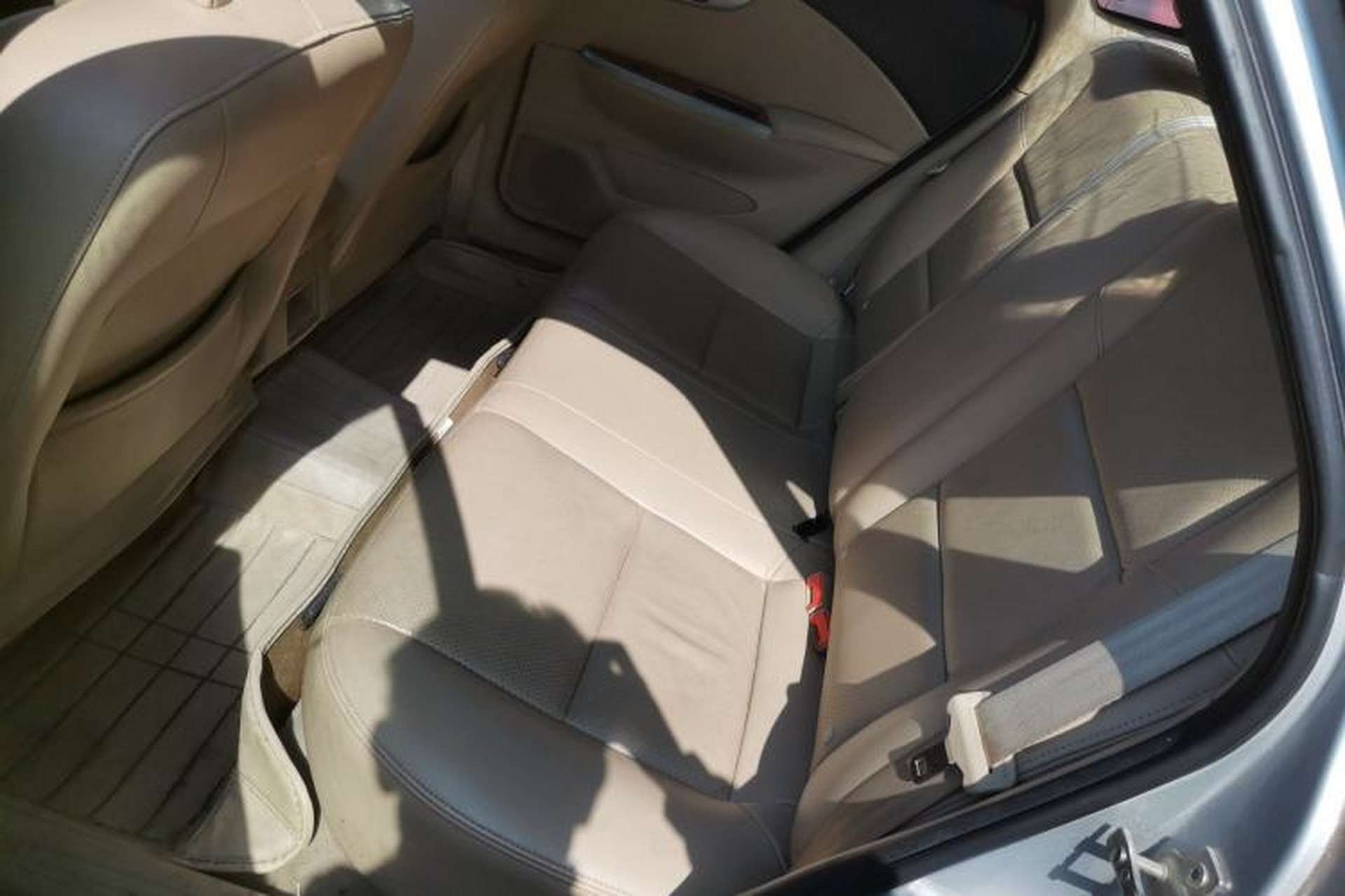 Used Buick Excelle 2013 1.5L Manual Luxury Model Left Rear Seat