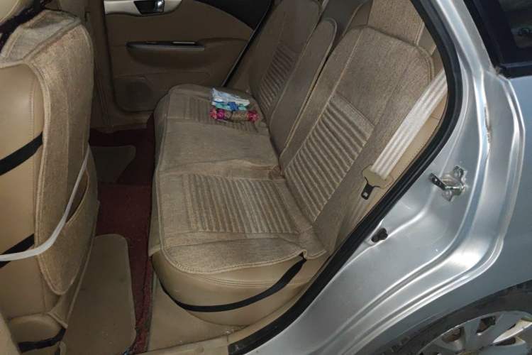 Used Buick Excelle 2013 1.5L Manual Classic Model Left Rear Seat