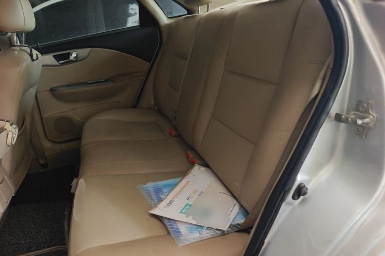 Used Buick Excelle 2013 1.5L Automatic Classic Model Left Rear Seat