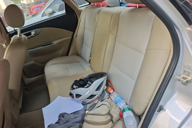 Used Buick Excelle 2013 1.5L Automatic Classic Model Left Rear Seat