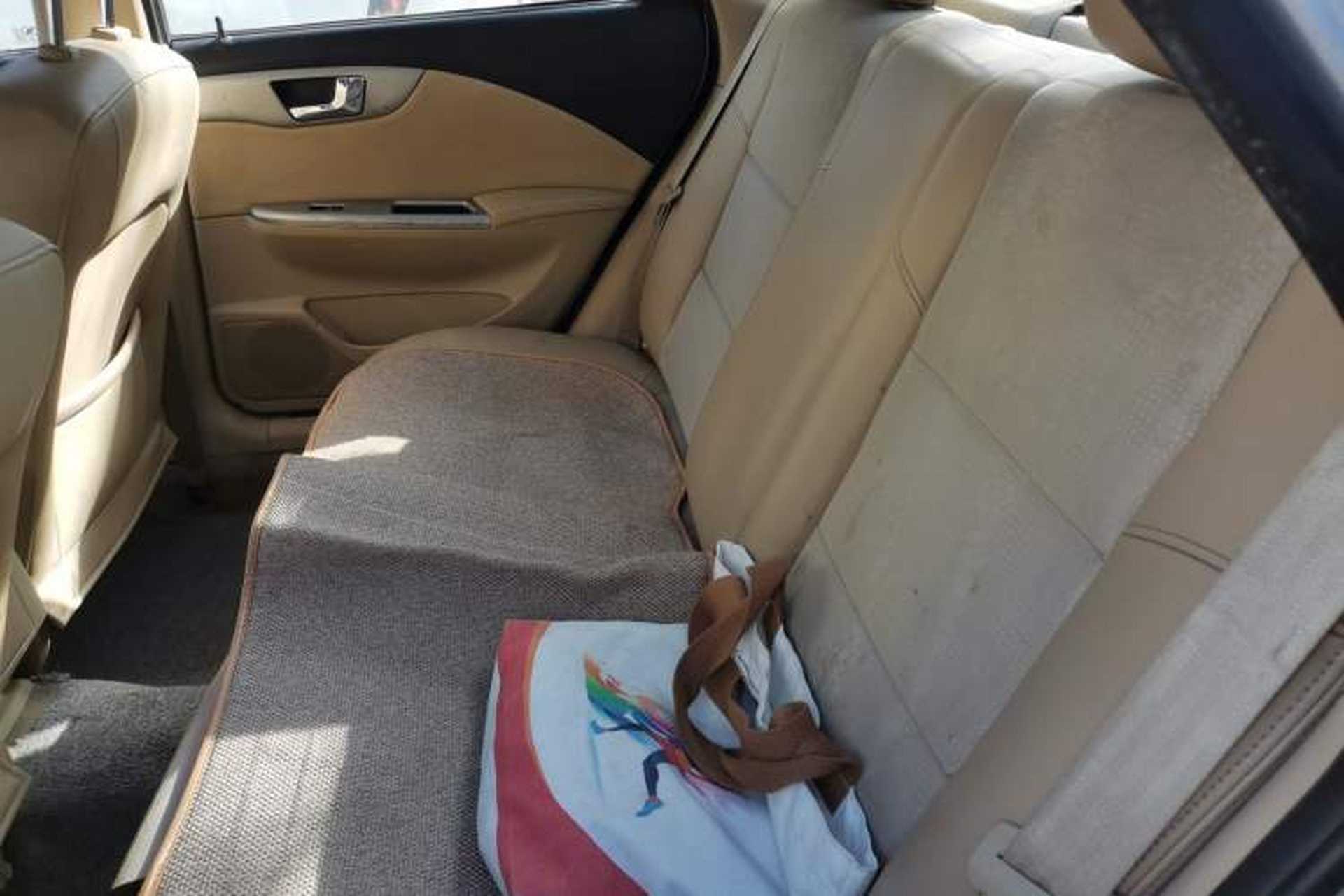 Used Buick Excelle 2013 1.5L Automatic Classic Model Left Rear Seat