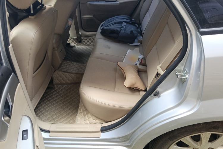 Used Buick Excelle 2013 1.5L Manual Classic Model Left Rear Seat