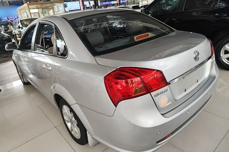 Used Buick Excelle 2013 1.5L Automatic Luxury Model Rear Left 45 Deg