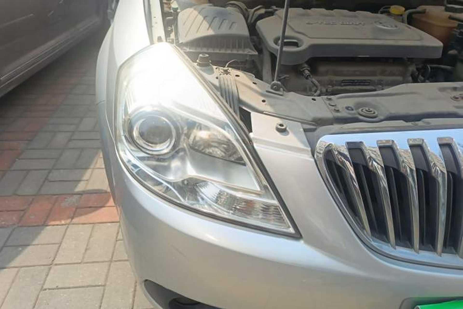 Used Buick Excelle 2013 1.5L Automatic Classic Model Right Front Headlight