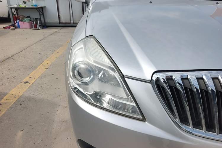 Used Buick Excelle 2013 1.5L Automatic Classic Model Right Front Headlight