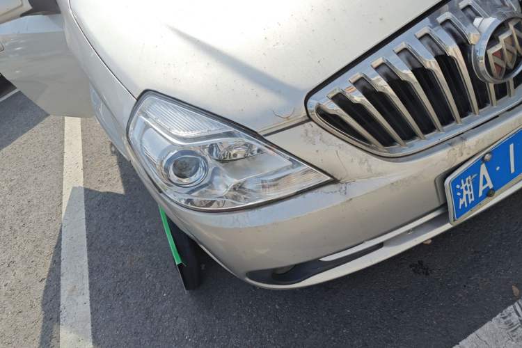 Used Buick Excelle 2013 1.5L Manual Classic Model Right Front Headlight