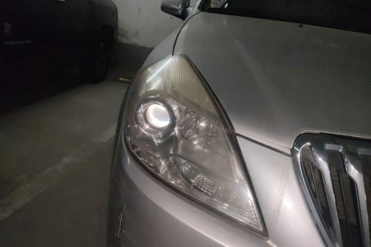 Used Buick Excelle 2013 1.5L Automatic Classic Model Right Front Headlight