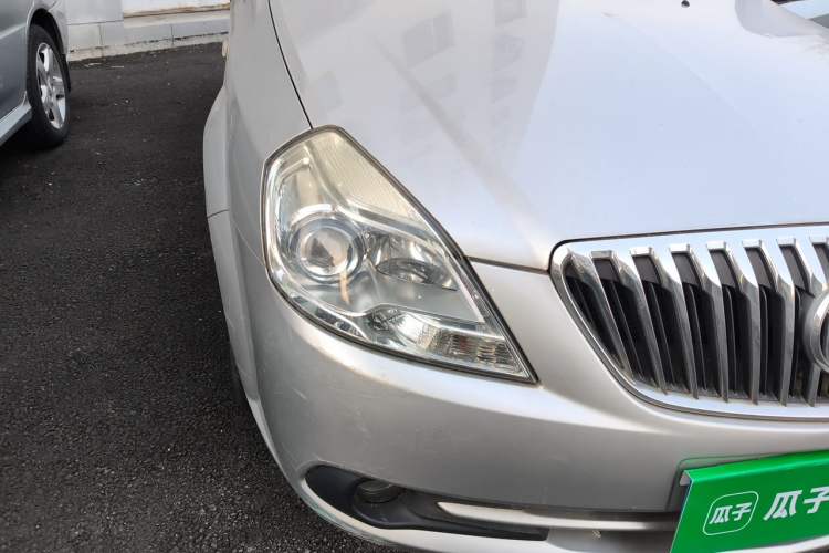 Used Buick Excelle 2013 1.5L Manual Classic Model Right Front Headlight