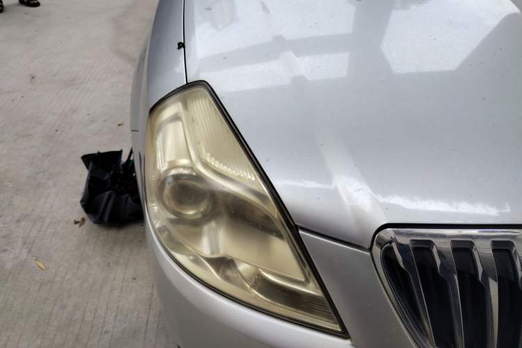 Used Buick Excelle 2013 1.5L Automatic Classic Model Right Front Headlight