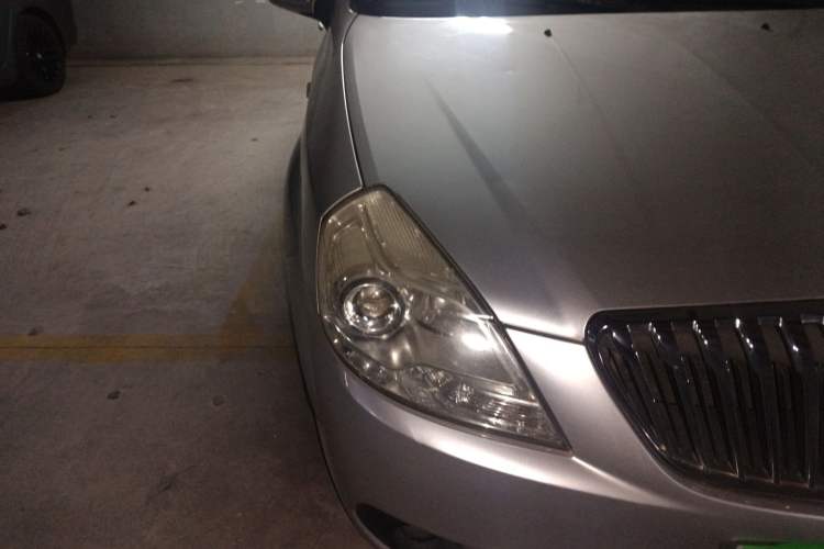Used Buick Excelle 2013 1.5L Manual Classic Model Right Front Headlight