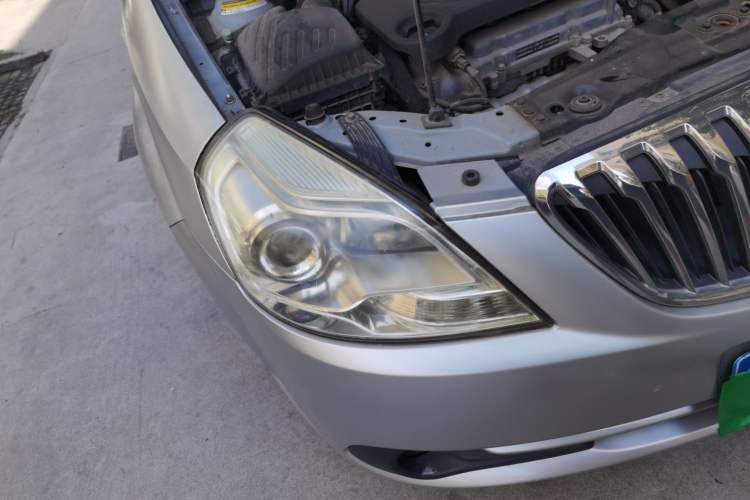 Used Buick Excelle 2013 1.5L Manual Classic Model Right Front Headlight