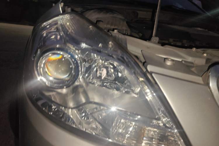 Used Buick Excelle 2013 1.5L Manual Classic Model Right Front Headlight