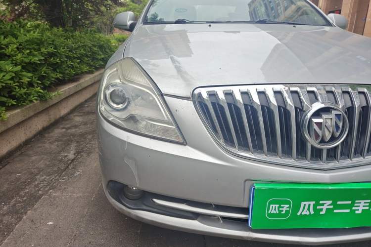 Used Buick Excelle 2013 1.5L Manual Classic Model Right Front Headlight