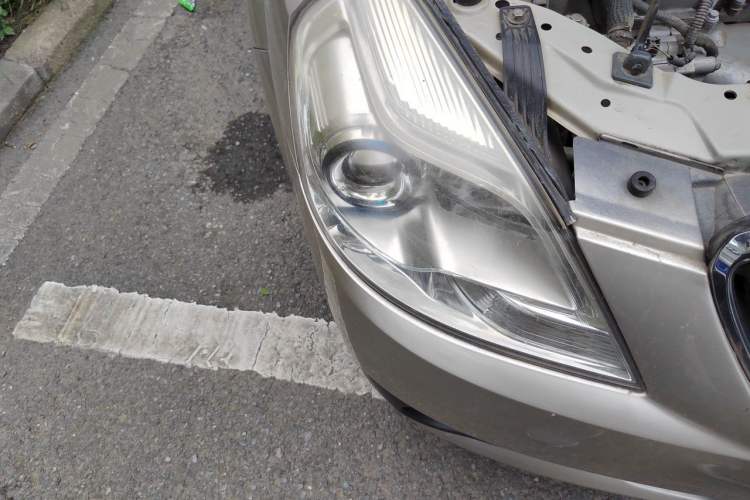 Used Buick Excelle 2013 1.5L Manual Classic Model Right Front Headlight