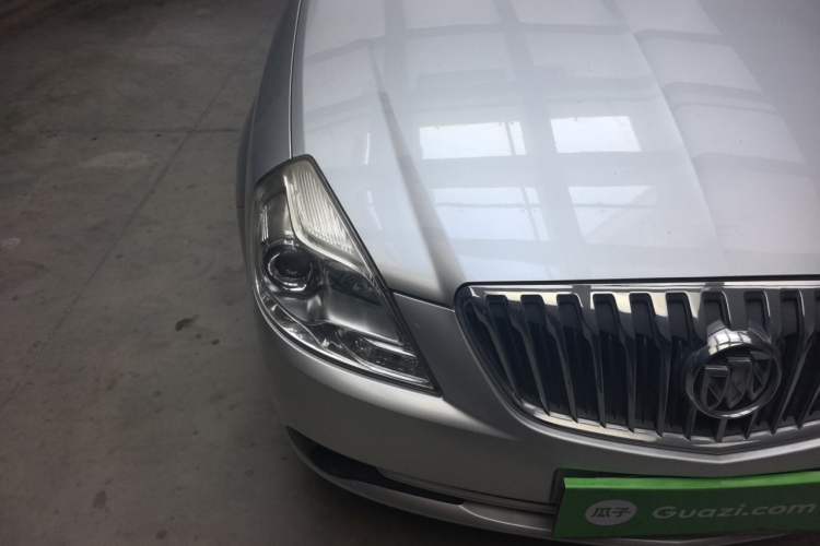 Used Buick Excelle 2013 1.5L Automatic Classic Model Right Front Headlight