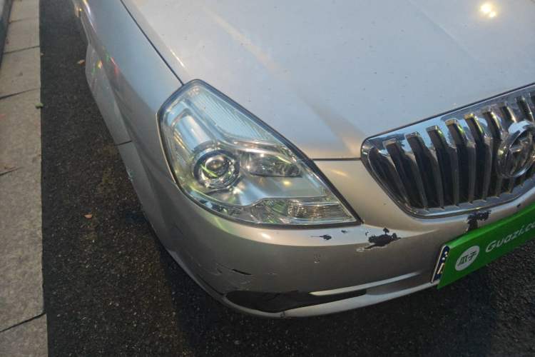Used Buick Excelle 2013 1.5L Manual Classic Model Right Front Headlight