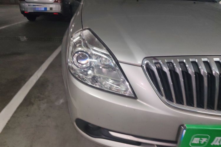 Used Buick Excelle 2013 1.5L Manual Classic Model Right Front Headlight