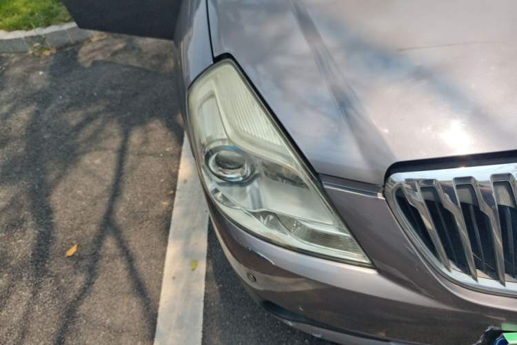 Used Buick Excelle 2013 1.5L Automatic Classic Model Right Front Headlight