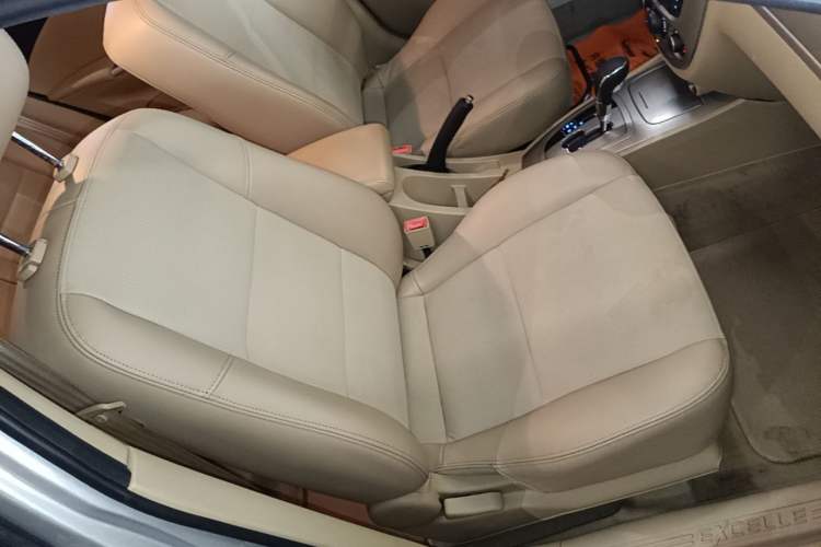 Used Buick Excelle 2013 1.5L Automatic Classic Model Right Front Seat