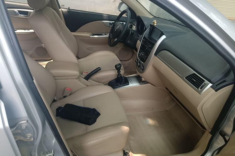 Used Buick Excelle 2013 1.5L Manual Classic Model Right Front Seat