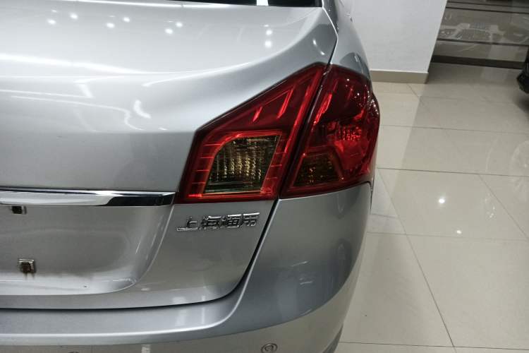 Used Buick Excelle 2013 1.5L Automatic Luxury Model Right Rear Taillight