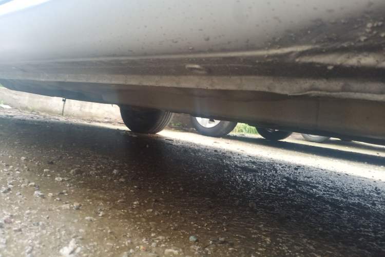 Used Buick Excelle 2013 1.5L Automatic Classic Model Right Side Sill