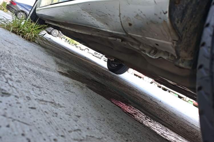 Used Buick Excelle 2013 1.5L Manual Classic Model Right Side Sill
