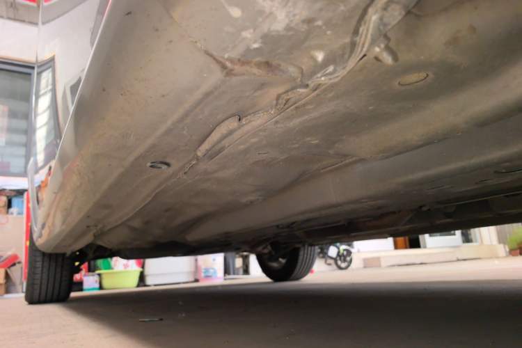 Used Buick Excelle 2013 1.5L Automatic Luxury Model Right Side Sill
