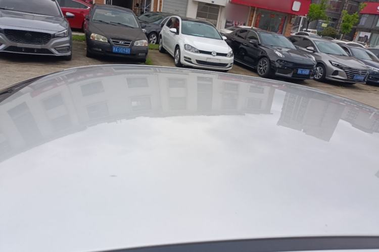 Used Buick Excelle 2013 1.5L Automatic Classic Model Roof