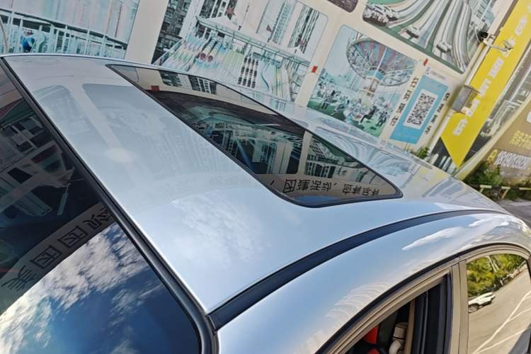 Used Buick Excelle 2013 1.5L Manual Classic Model Roof