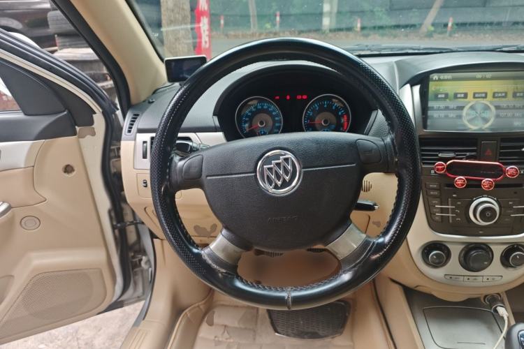 Used Buick Excelle 2013 1.5L Manual Classic Model Steering Wheel