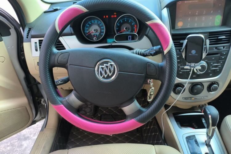 Used Buick Excelle 2013 1.5L Automatic Classic Model Steering Wheel